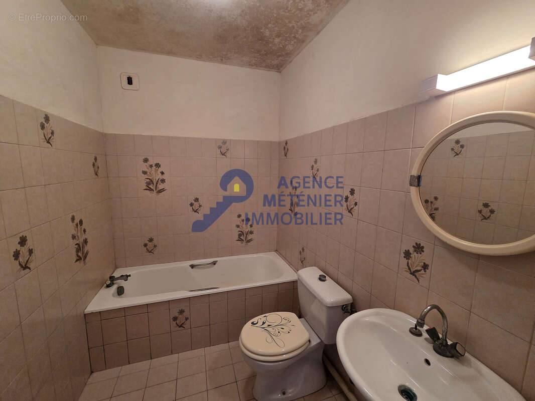 Appartement à SAINT-POURCAIN-SUR-SIOULE