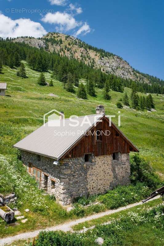 Photo 8 - Maison à LA SALLE-LES-ALPES
