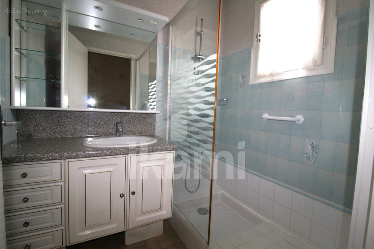 Maison à BOURG-LES-VALENCE