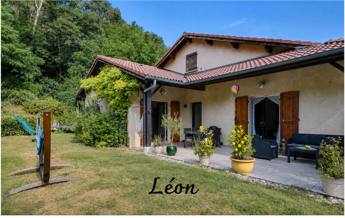 Maison à FONTAINES-SUR-SAONE