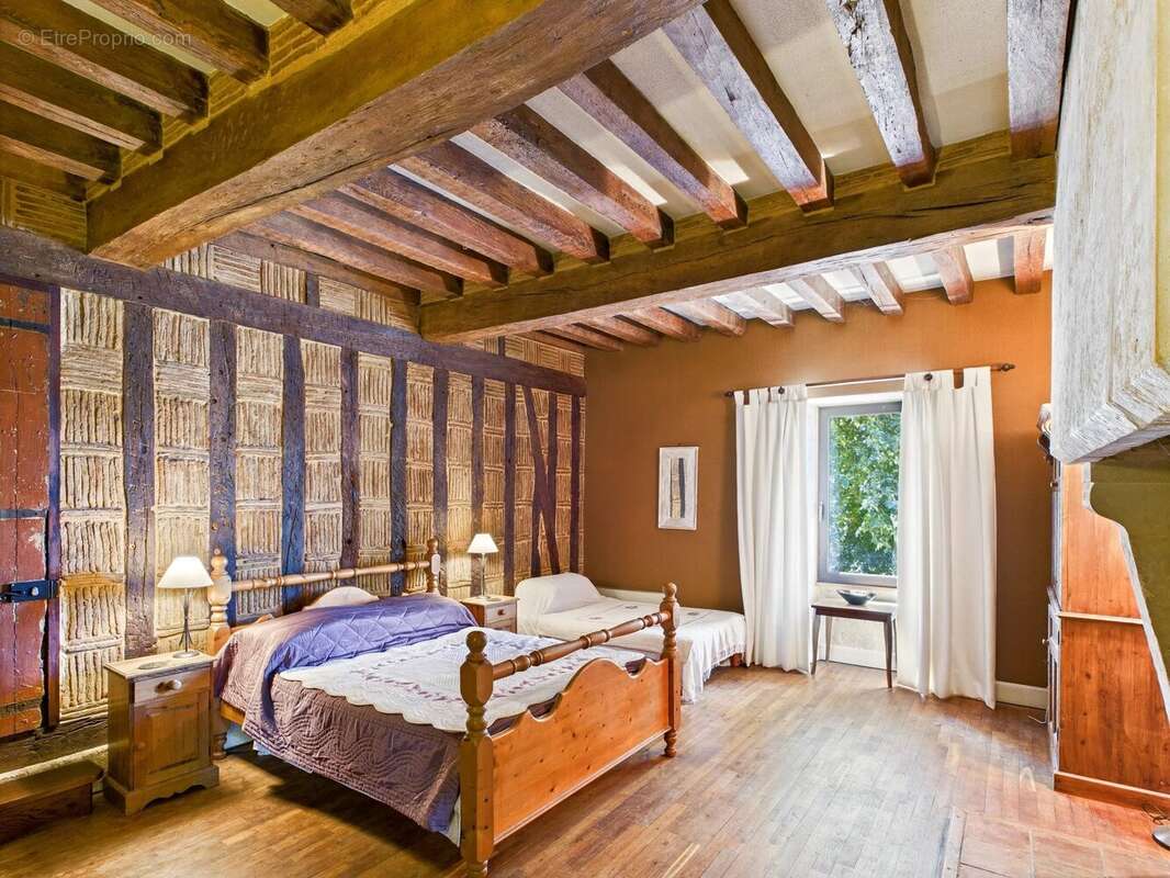Propriété d’exception du Moyen Âge en bord de rivière – Maison d’amis, piscine à débordement et dépendance – Proche Bergerac - photo 14