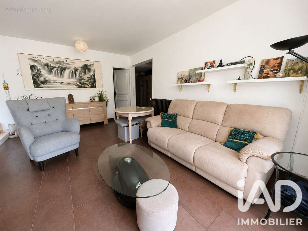 Appartement 111 m² à Cagnes-Sur-Mer  - photo 2