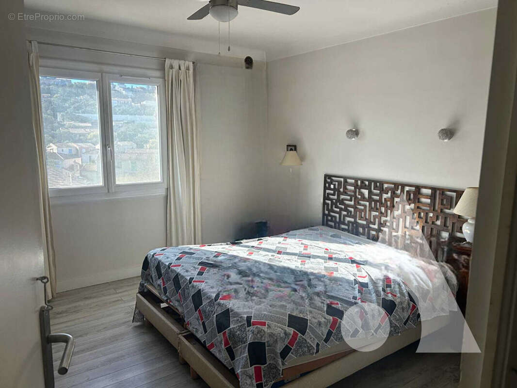 Saint-raphael maison avec studio indépendant, véranda, garage et vue dégagée - photo 7