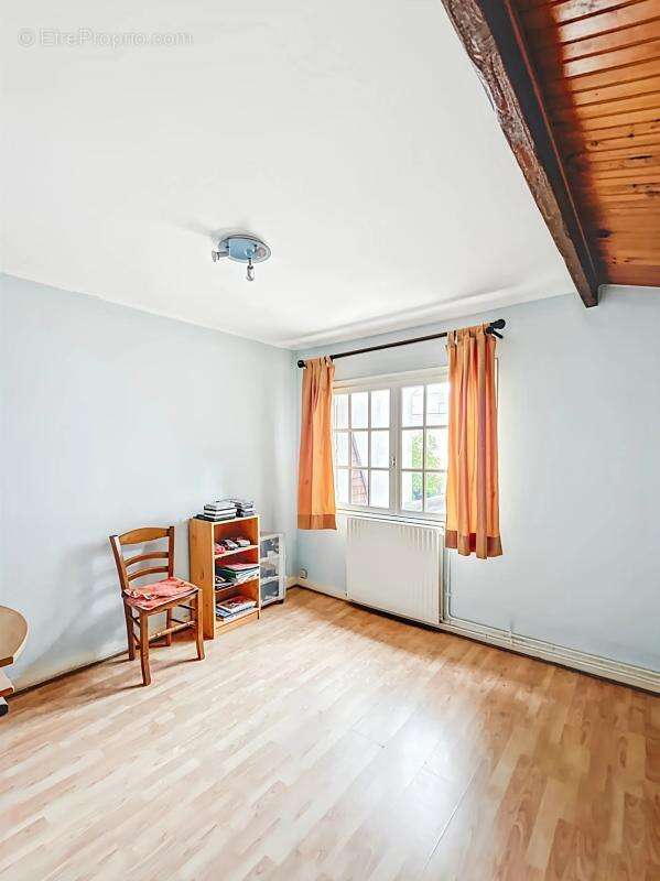 Maison à LE BLANC-MESNIL