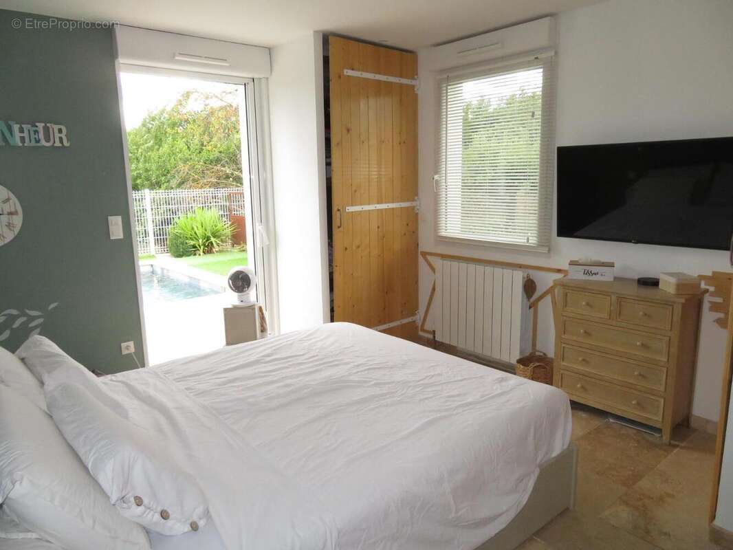   - Maison à DRAGUIGNAN