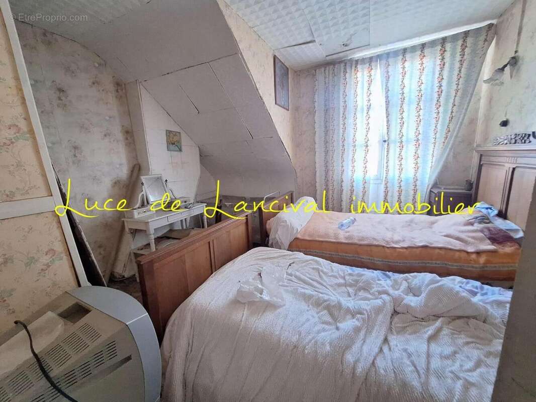 Photo 6 - Maison à TERGNIER