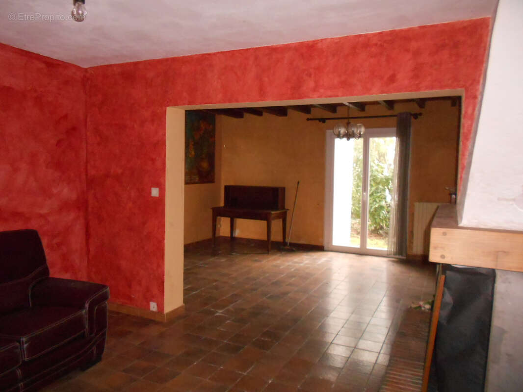 Maison à PUY-GUILLAUME