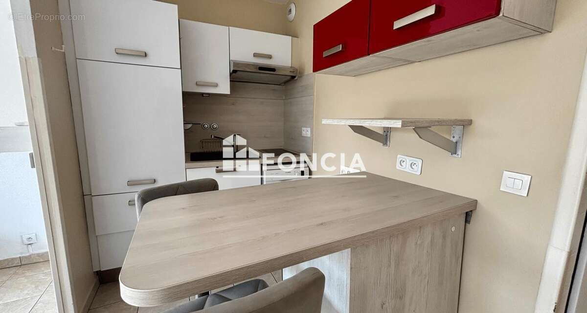 Appartement à VILLENEUVE-LOUBET