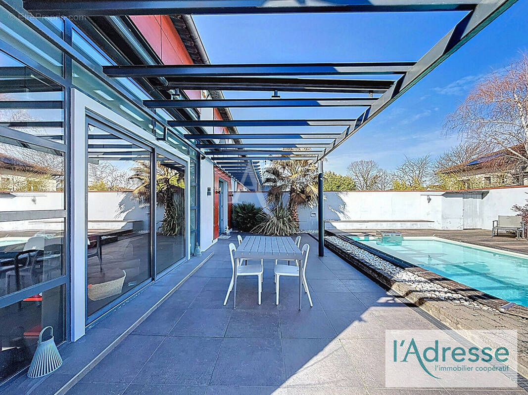 Maison à CASTELGINEST