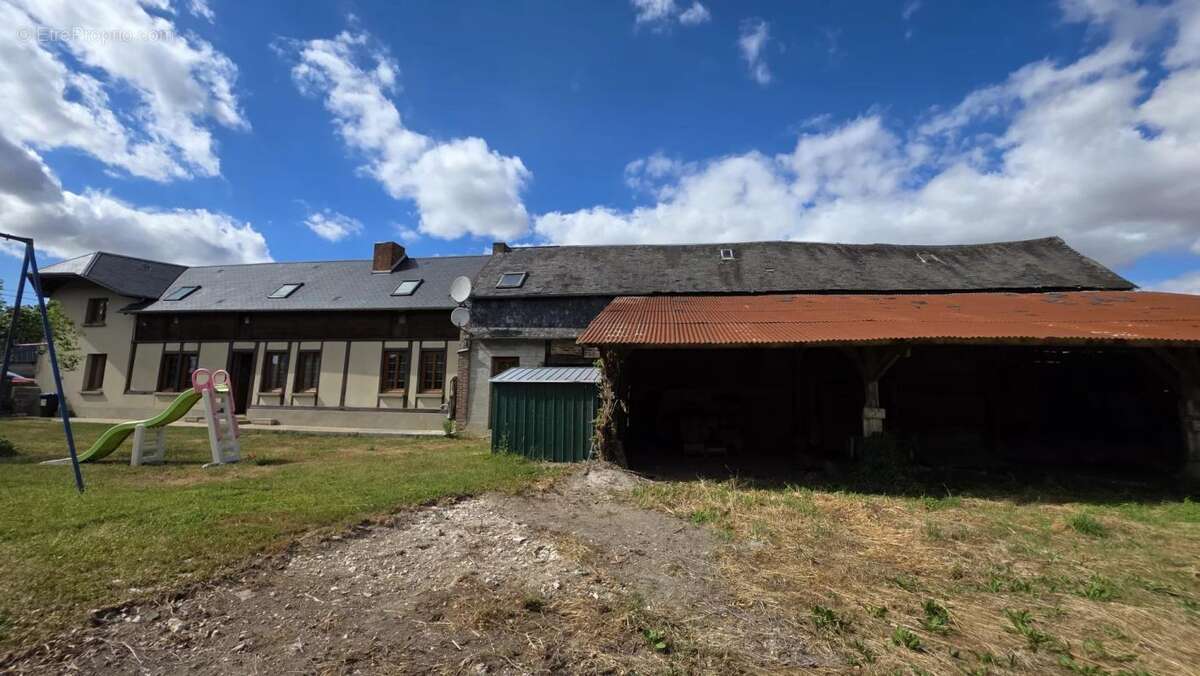 Longere avec dépendances   "au calme" - photo 3