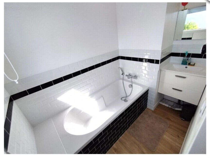 Maison à PONTCHATEAU