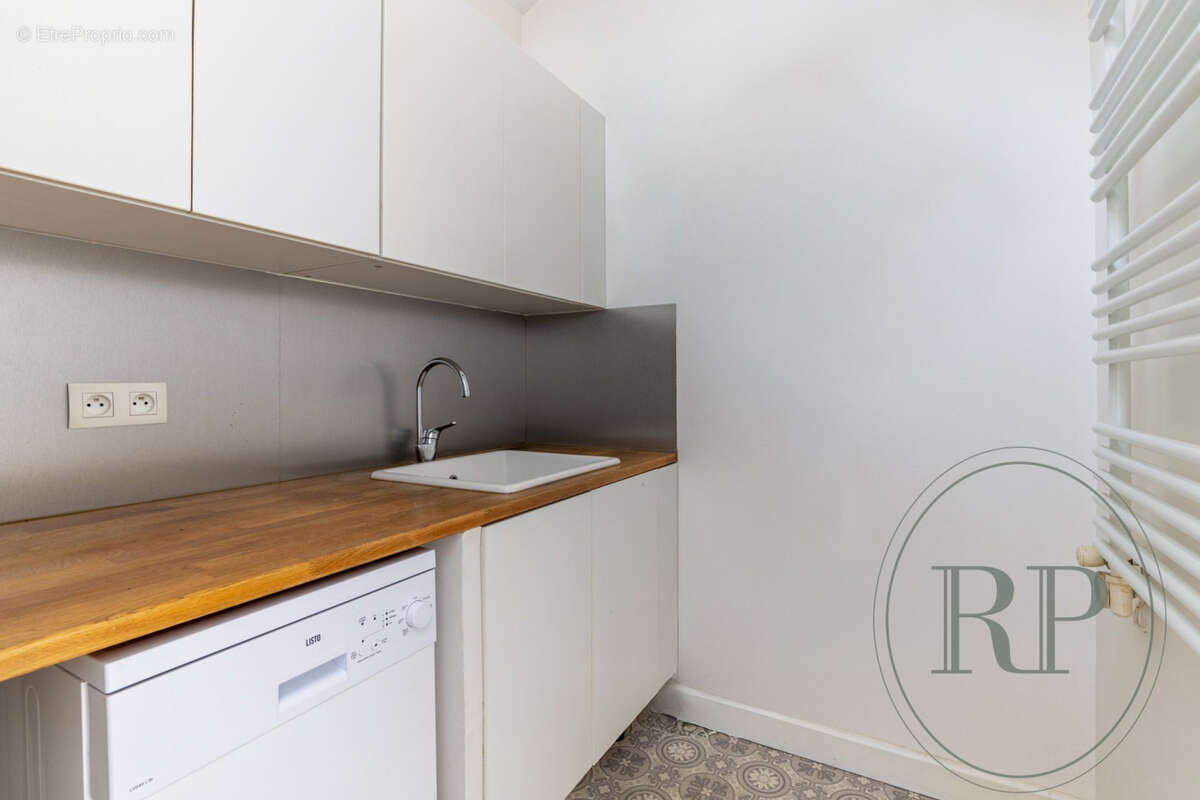 Appartement à PARIS-9E