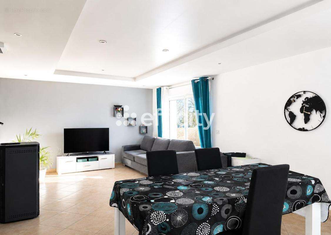 Maison 123 m² à Semussac  - photo 3