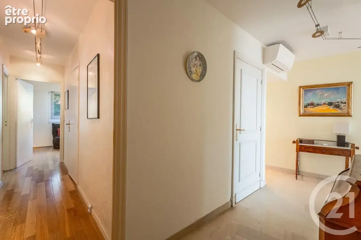 Appartement 4 pièces 91 m² à vendre à Nice (06300) - photo 9