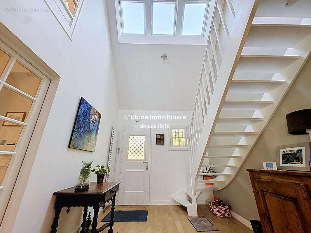 A vendre maison caluire 256 m² utiles proximite commerces et transports - photo 8