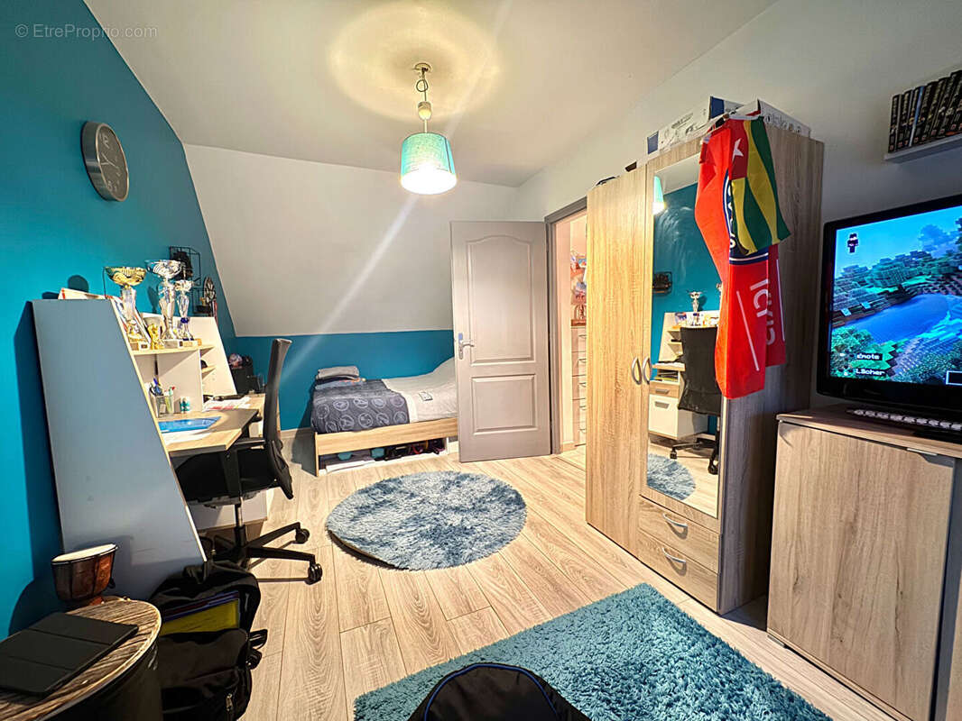 Maison à SAINT-LUBIN-DES-JONCHERETS