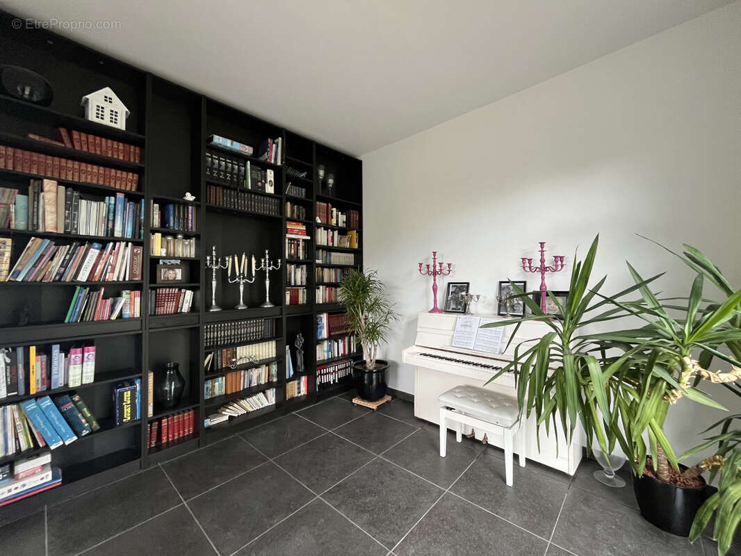 Maison à SAINT-AMAND-LES-EAUX