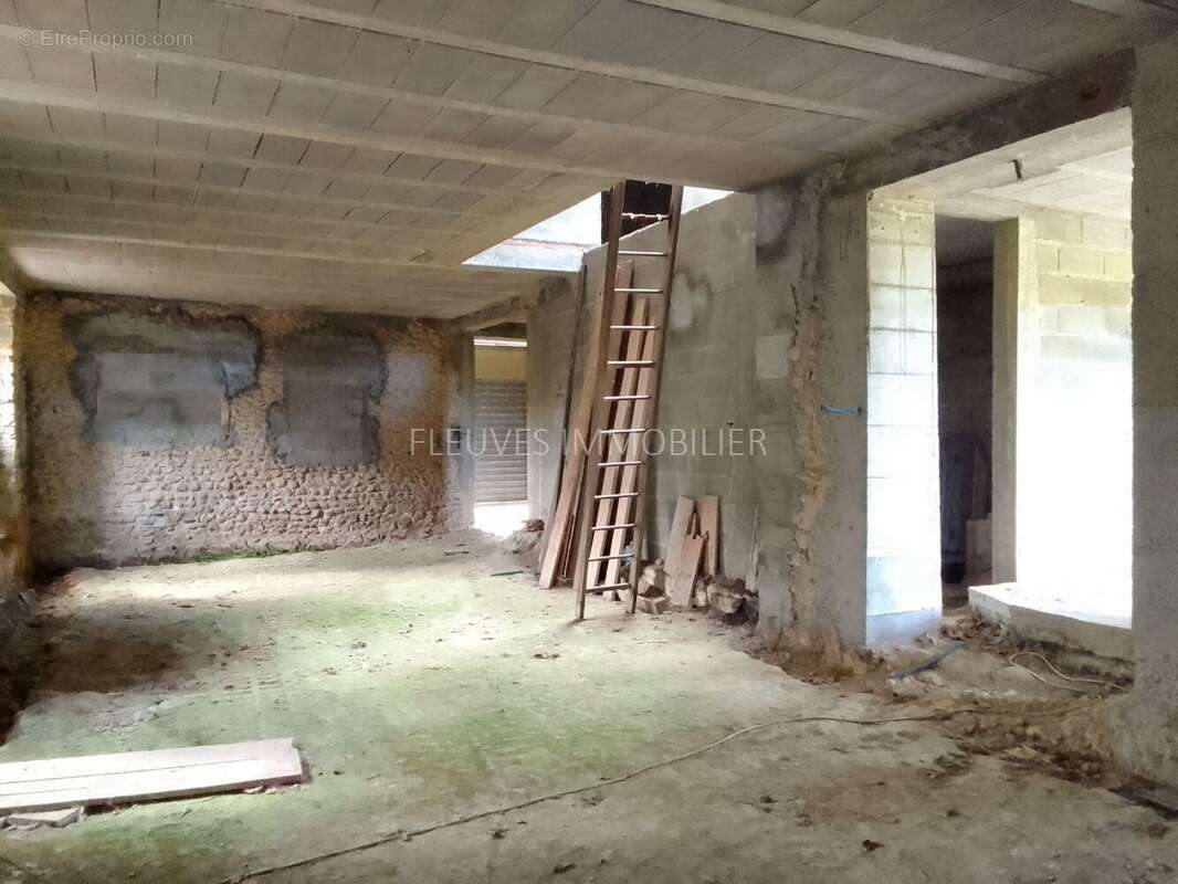 Maison à LUCQ-DE-BEARN