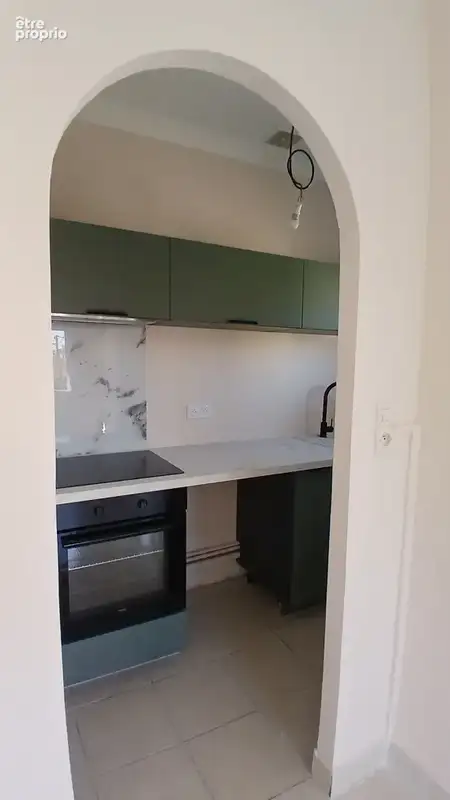 Appartement entièrement rénové à distance à pied de la mer. - photo 7
