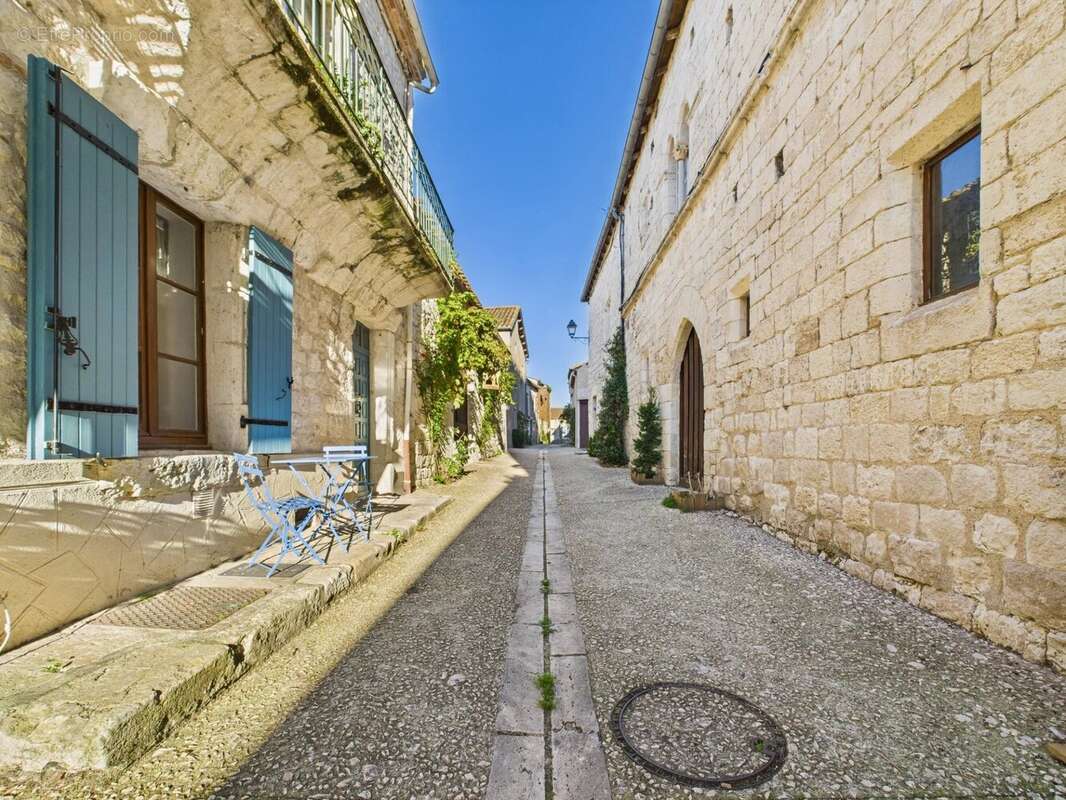 Maison à TOURNON-D&#039;AGENAIS