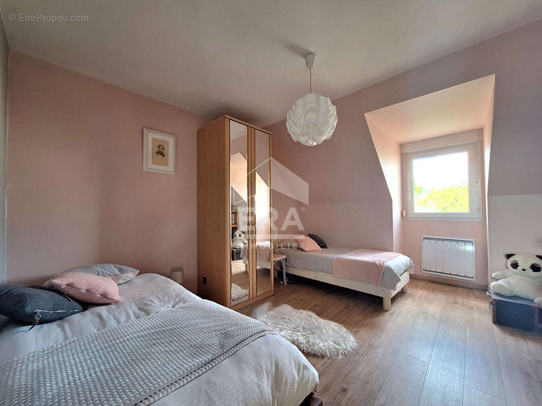 Maison à LA CHAPELLE-SAINT-AUBIN