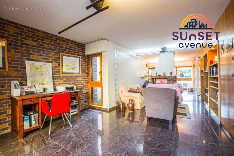 Maison à MONTMORENCY