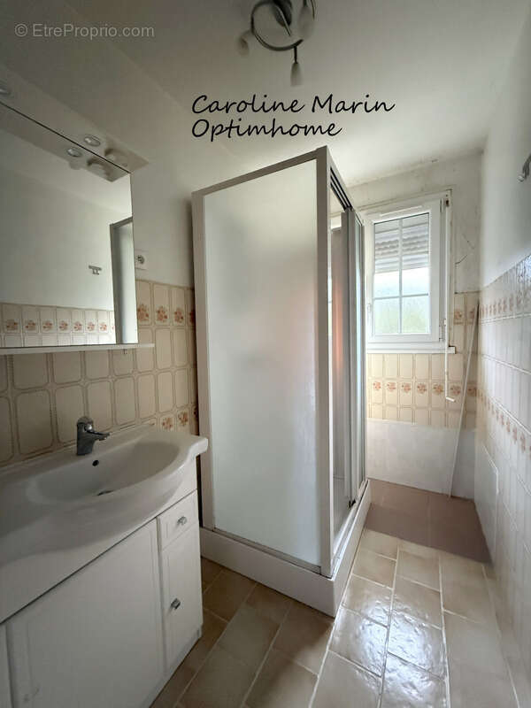 Maison à BOURG-ACHARD