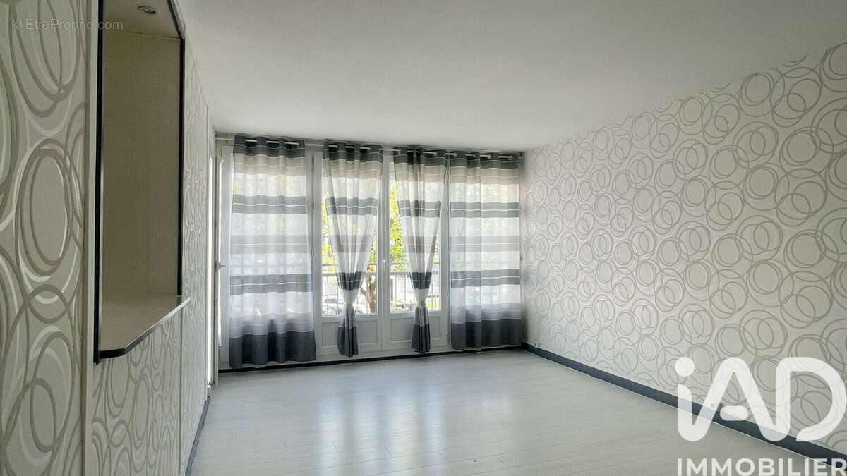 Photo 2 - Appartement à BEAUVAIS