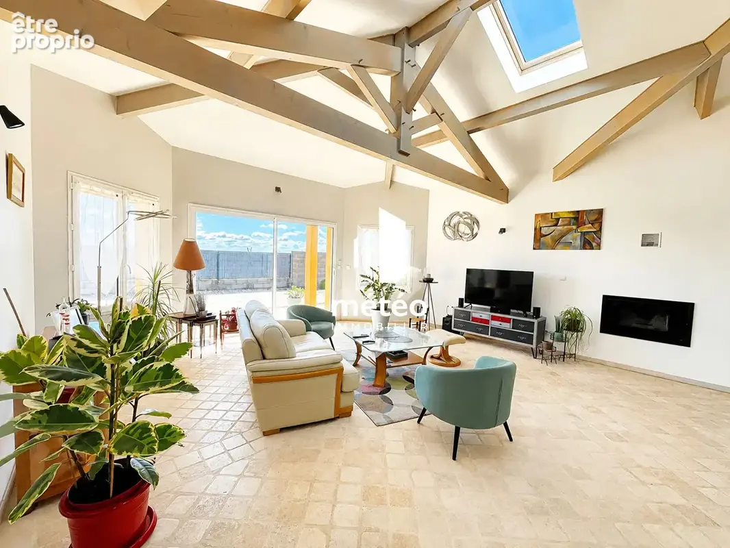 Photo Maison à Nuaille-D'aunis au prix de 359 900€