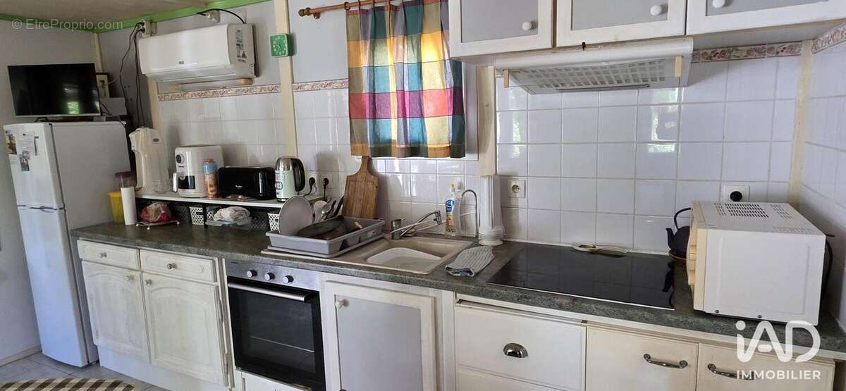 Maison 30 m² à Saint-Francois  - photo 9
