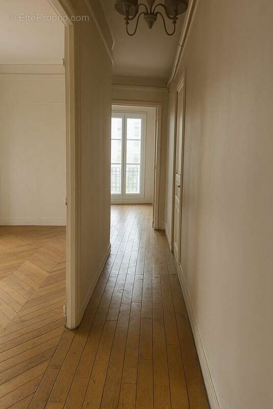 Appartement à PARIS-12E
