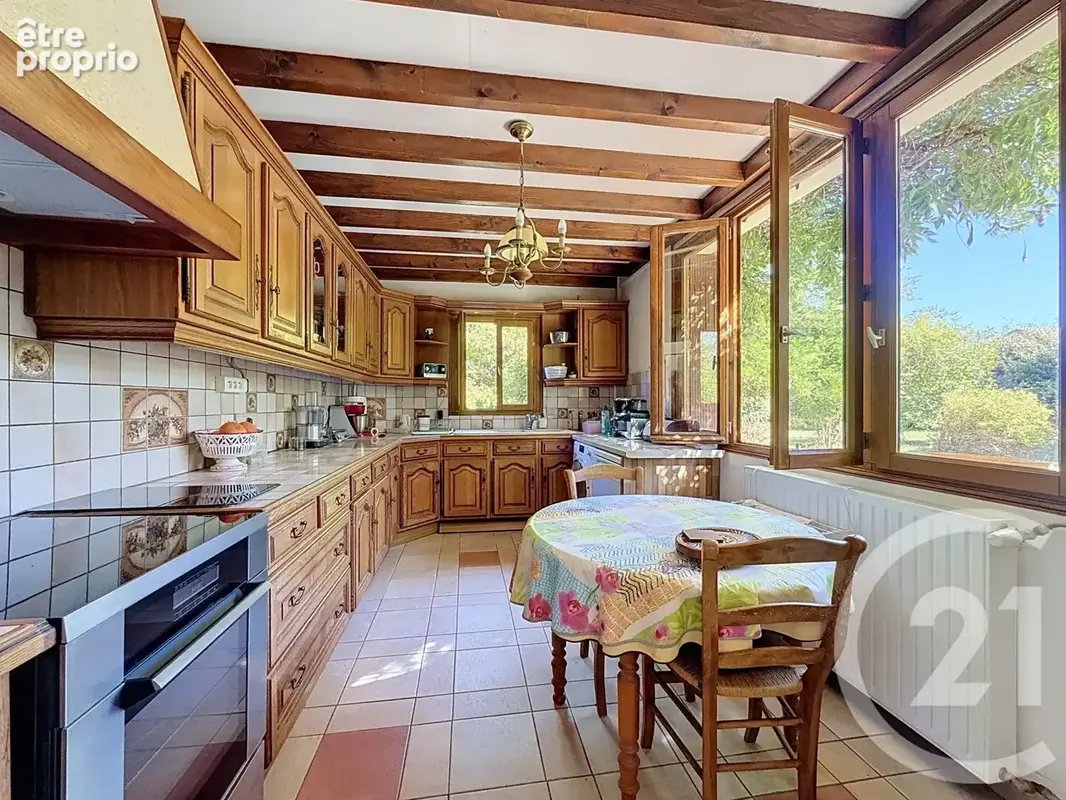Maison 4 pièces 225 m² à vendre à Plessis-Saint-Jean (89140) - photo 6