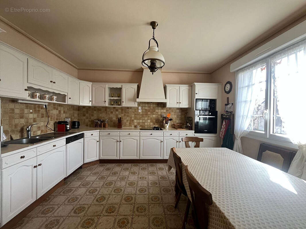 Maison à PLOUGONVEN