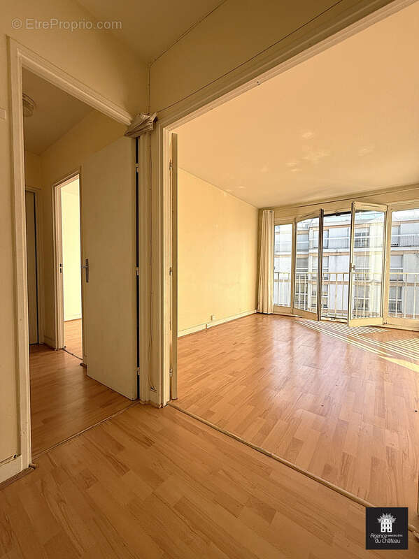 Appartement à VERSAILLES
