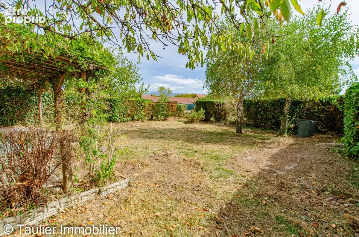 Maison T4 avec jardin et garage, à rafraîchir - photo 4