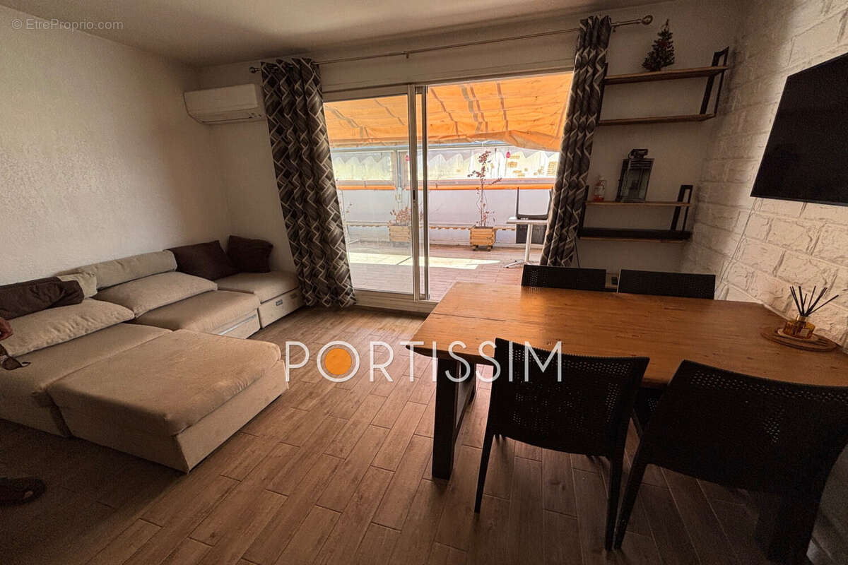 Appartement à CAGNES-SUR-MER