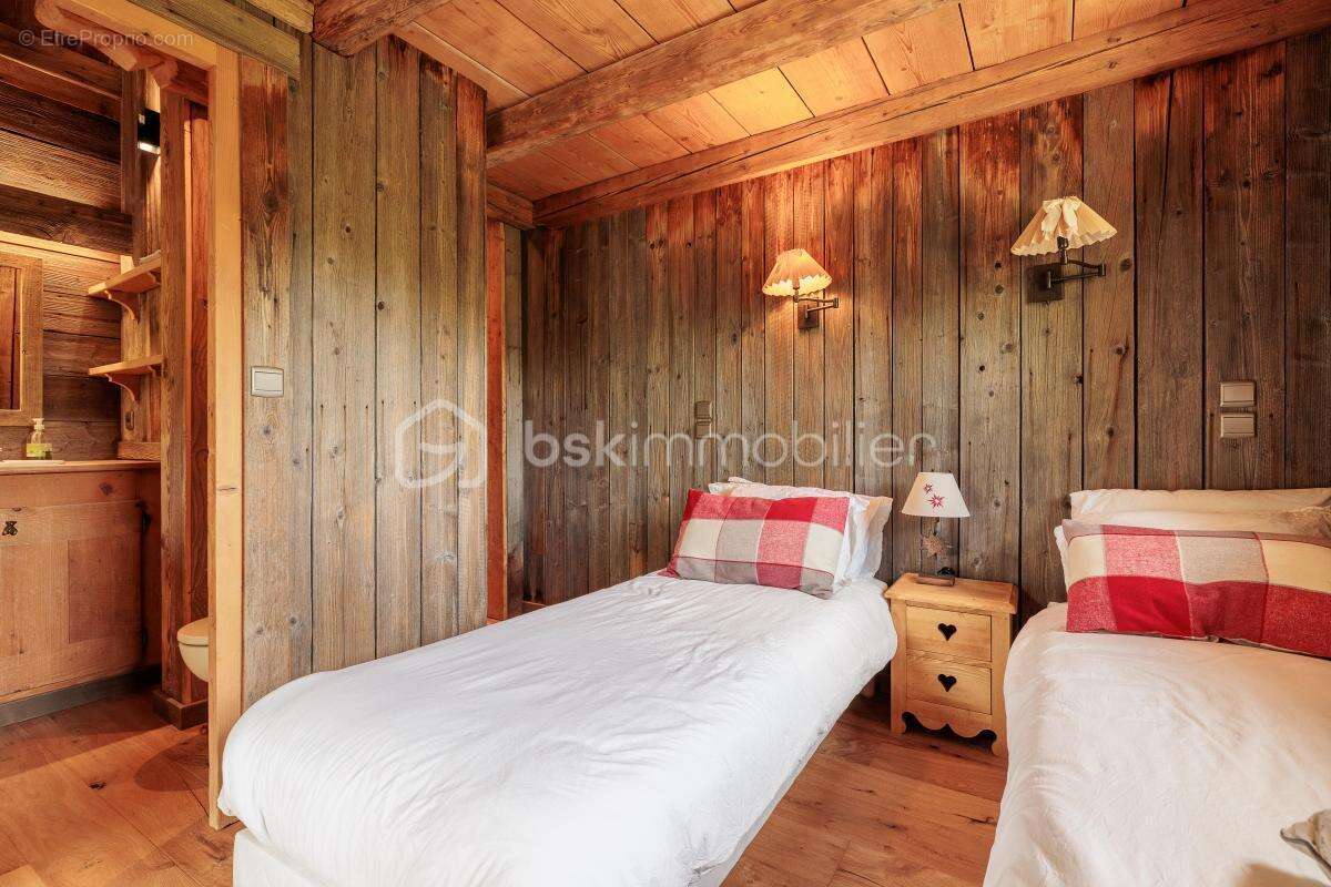 Maison à LES HOUCHES