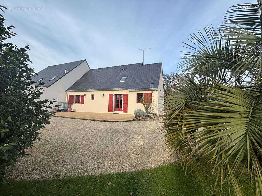 Maison à SAINT-LYPHARD