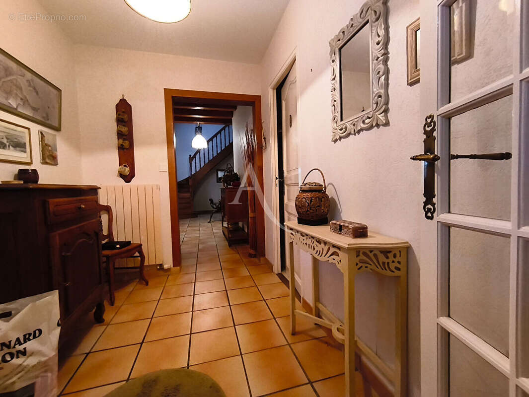 Maison à PORT-DES-BARQUES