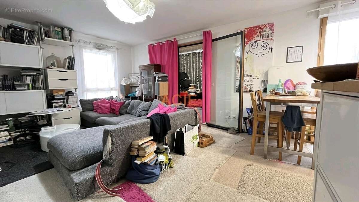 Appartement à LOUVRES