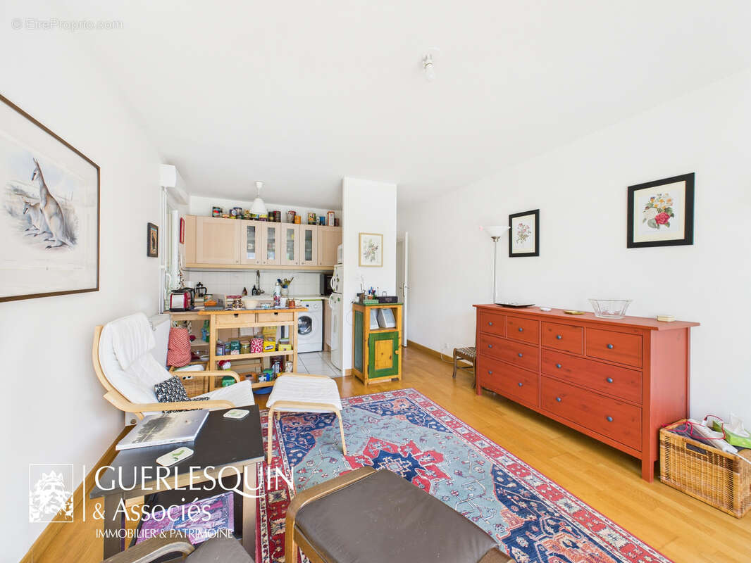 Appartement à SAINT-SEBASTIEN-SUR-LOIRE