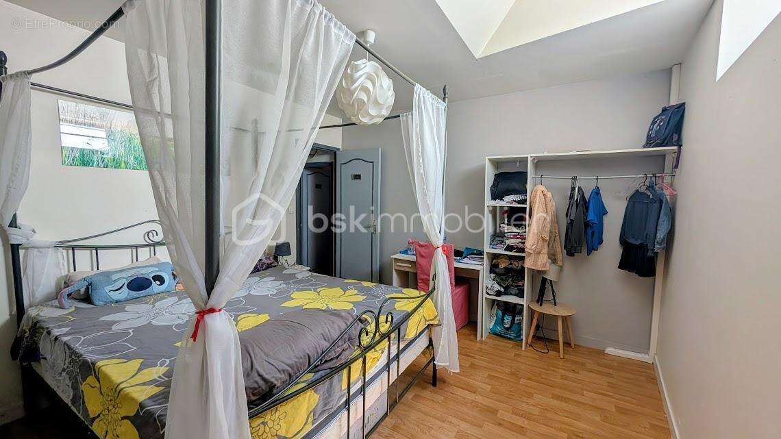Magnifique longere     127m²  3 chambres  charme a l'ancienne - photo 4