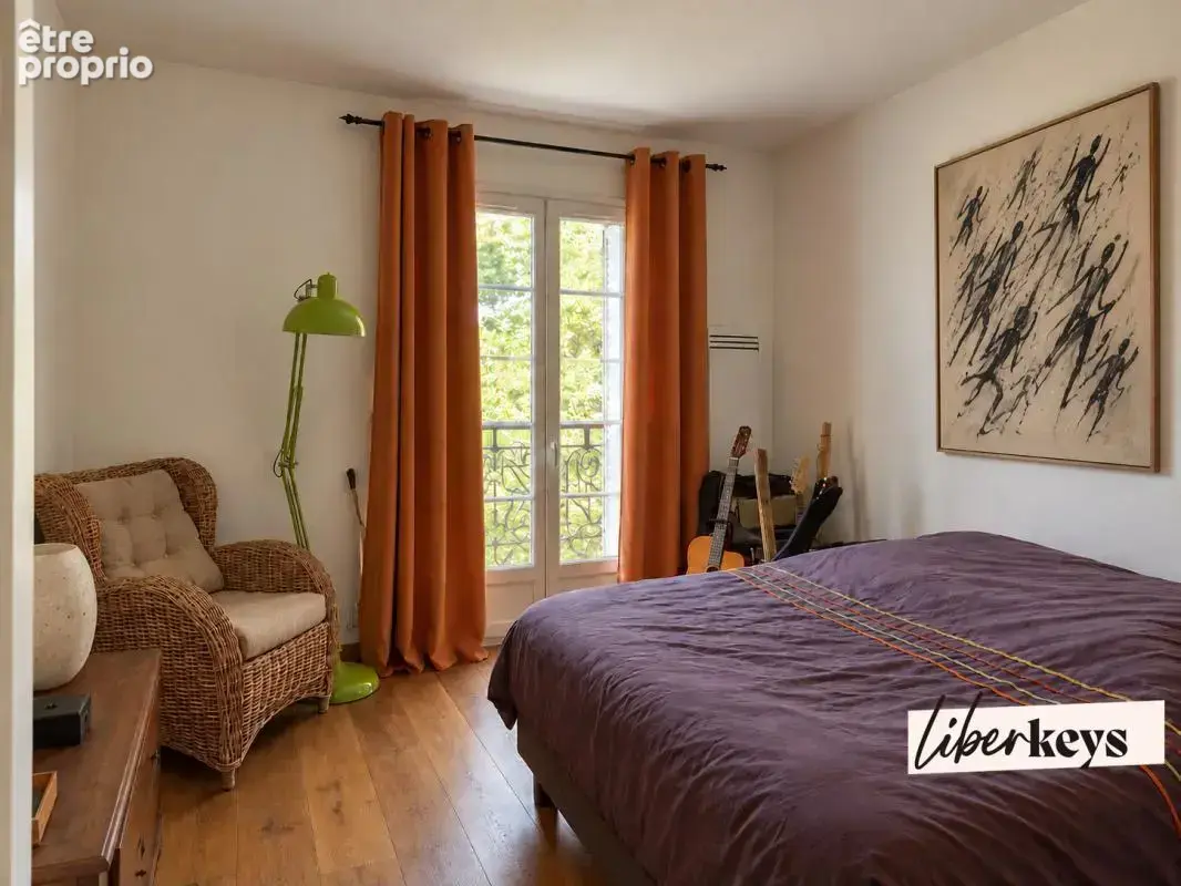 Volumes généreux et jardin paysagé de 1 000 m² – Saint-Germain-lès-Arpajon - photo 7