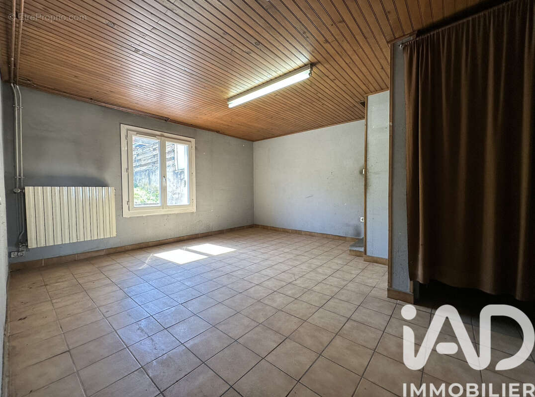 Photo 8 - Maison à SEREMANGE-ERZANGE