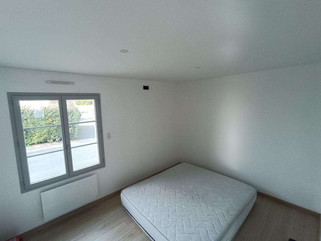 Maison à MESCHERS-SUR-GIRONDE