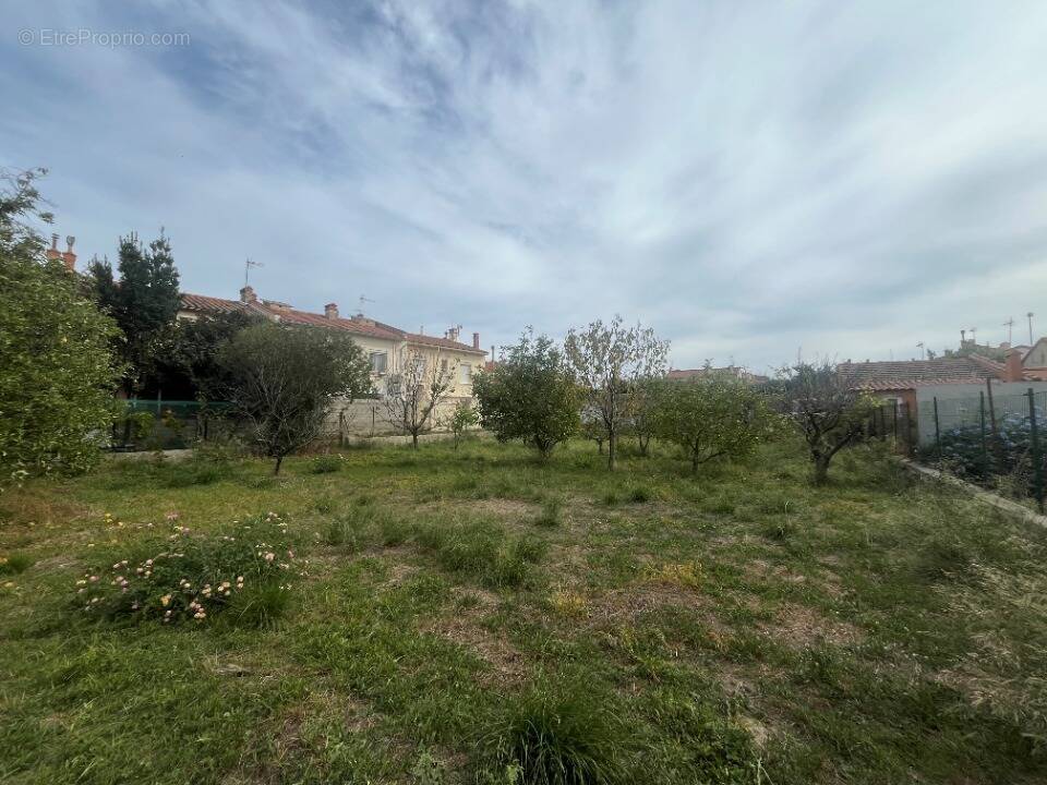 Terrain à PERPIGNAN