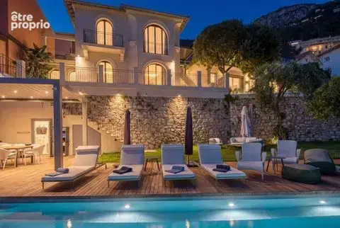 Maison à ROQUEBRUNE-CAP-MARTIN