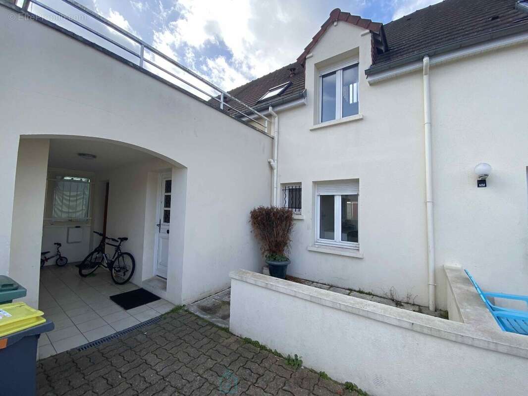 Maison à MANTES-LA-VILLE