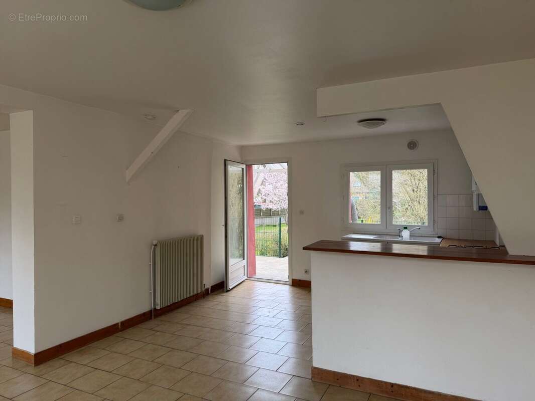 Maison à BERNAY