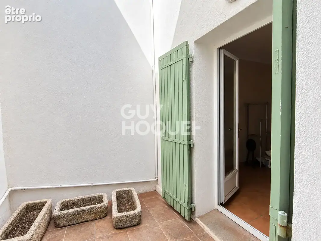 Carpentras - Appartement type 3 de 110 m² avec ascenseur dans ancien Hôtel Particulier - photo 10
